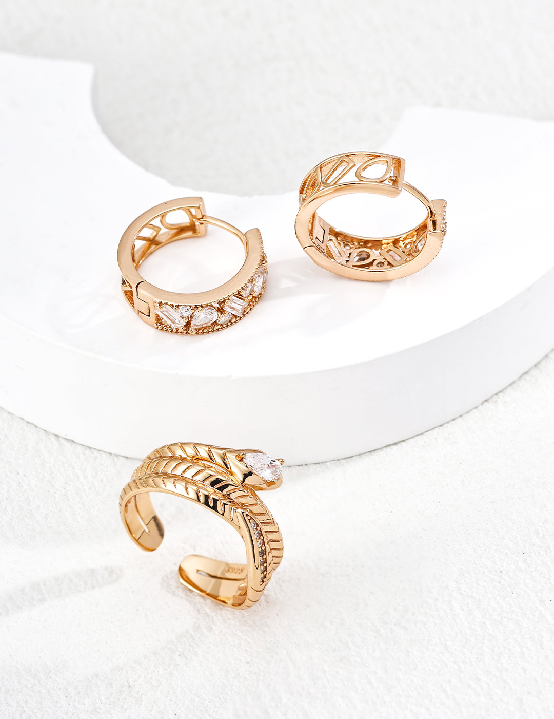 Elegant Cirzon Stone Hoop Earrings